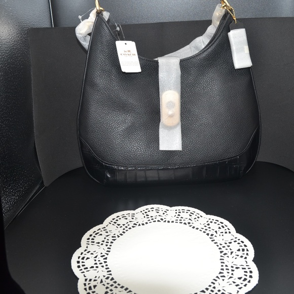 COACH Amber Hobo~**AUTHENTIC** - Picture 5 of 8